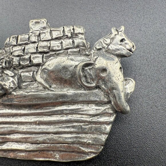 Sheridan Noahs Ark Brooch Pin Pewter Figurine Detailed Animals - Picture 2 of 6